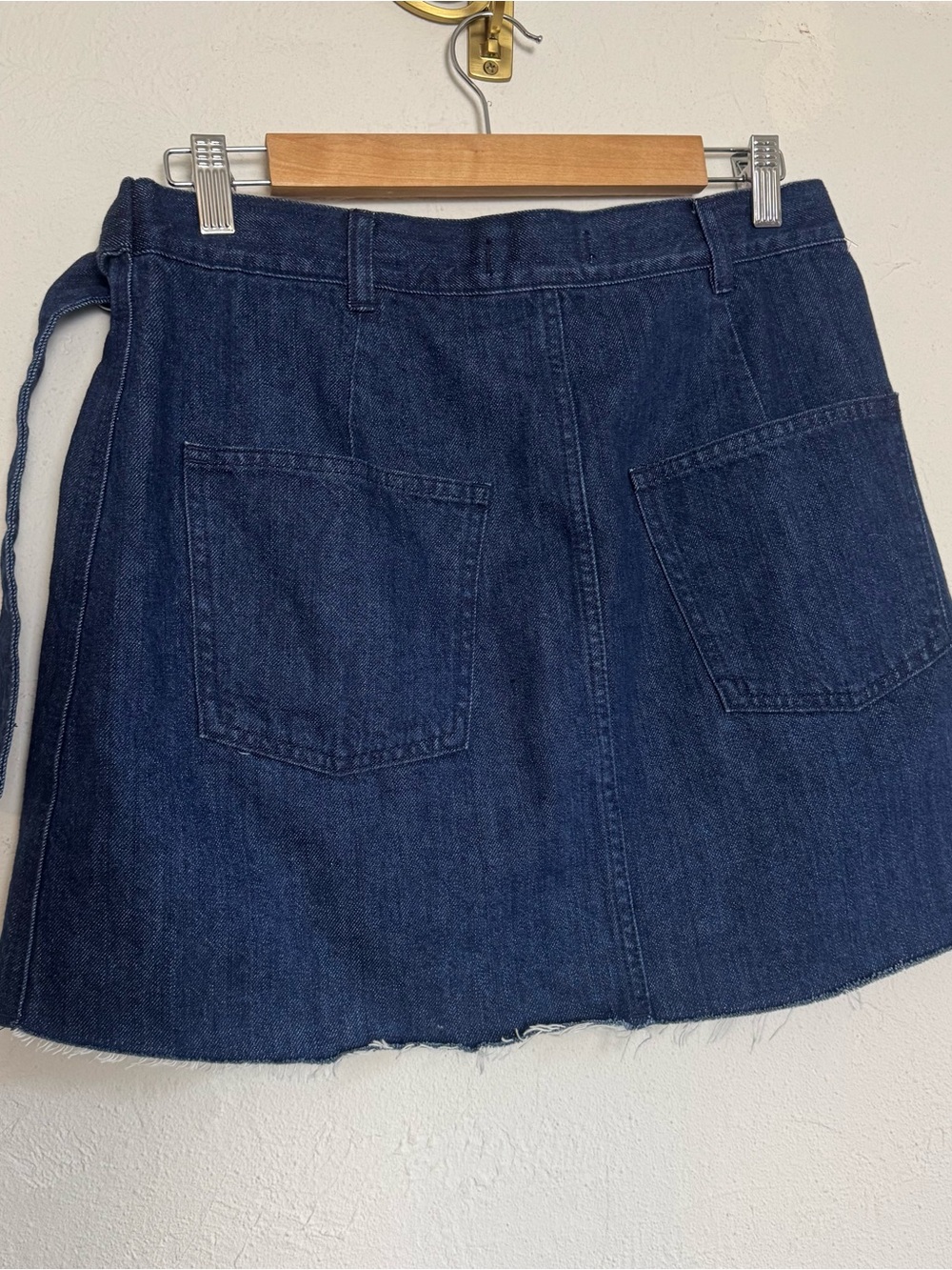 Madewell Denim Wrap Jean Skirt‎ - Picture 3 of 8